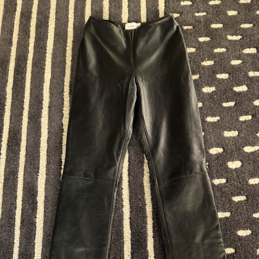 Hugo Buscati Collection Vintage Leather Pants. Size 2P. Mint condition!